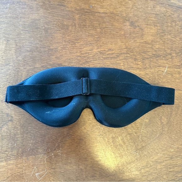 Memory Foam Padded Sleep Eye Mask - Picture 14 of 16